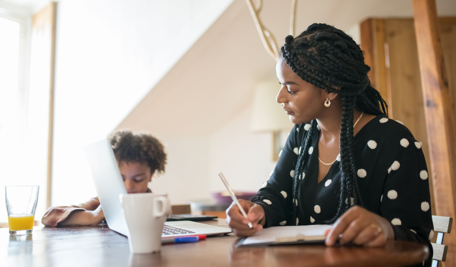Mental load: why women still carry the invisible work at home