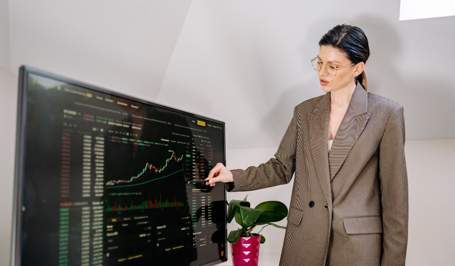 The Rise of Women Traders: Breaking Barriers in the Financial Markets